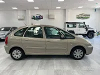 Usata Citroën Xsara Picasso 95 CV (69 kW) 2005 Beige Monovolume