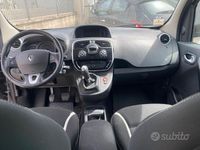 Usata Renault Kangoo 90 CV (66 kW) 2015 Grigio Monovolume