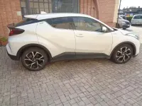 Usata Toyota C-HR Active 97 CV (71 kW) 2021 Bianco SUV