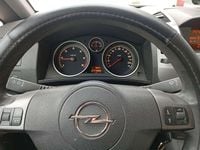 Usata Opel Zafira Cosmo 120 CV (88 kW) 2008 Oro Monovolume