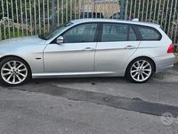 Usata BMW 320 184 CV (135 kW) 2010 Grigio Berlina