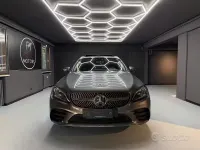 Usata Mercedes C220 Premium 194 CV (142 kW) 2019 Grigio Station wagon