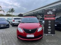 Begagnad Lancia Ypsilon 69 HK (50 kW) 2020 Röd Halvkombi