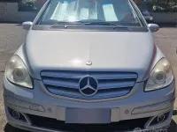 Usata Mercedes B180 109 CV (80 kW) 2008 Grigio Monovolume