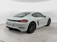 Usata Porsche Cayman 220 CV (161 kW) 2020 Bianco pastello