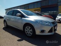 Usata Ford Focus Titanium 125 CV (91 kW) 2014 Grigio Berlina