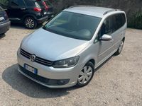 Usata VW Touran 150 CV (110 kW) 2012 Grigio Monovolume