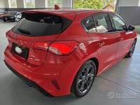 Occasion Ford Focus ST-Line 125 PK (91 kW) 2020 Rood Sedan
