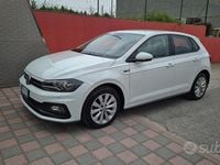 Usata VW Polo R-line 89 CV (65 kW) 2019 Bianco Utilitaria