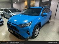 Usata Toyota RAV4 Hybrid Active 218 CV (160 kW) 2020 Blu/azzurro SUV