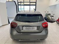 Usata Mercedes A180 Premium 109 CV (80 kW) 2015 Grigio Berlina