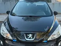 Usata Peugeot 308 140 CV (102 kW) 2010 Berlina