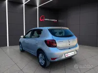 Usata Dacia Sandero Comfort 90 CV (66 kW) 2018 Grigio Utilitaria