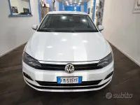 Usata VW Polo Trendline 65 CV (47 kW) 2017 Bianco Berlina