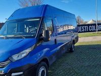 Usata Iveco Daily 140 CV (102 kW) 2018 Blu/azzurro Furgone