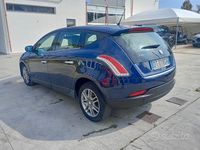 Usata Lancia Delta 120 CV (88 kW) 2009 Blu Utilitaria