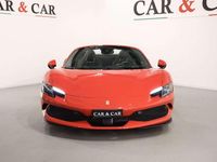 Usata Ferrari 296 829 CV (609 kW) 2024 Rosso Cabrio
