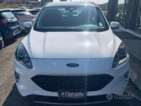 Usata Ford Kuga Titanium 120 CV (88 kW) 2022 Bianco SUV