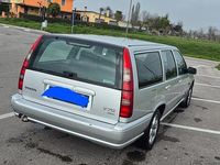 Usata Volvo V70 140 CV (102 kW) 2000 Grigio Station wagon