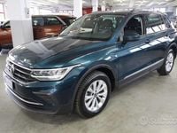 Gebraucht VW Tiguan Life 150 PS (110 kW) 2021 Blau SUV