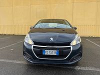 Usata Peugeot 208 Active 68 CV (50 kW) 2016 Blu Utilitaria