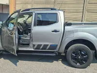 Usata Nissan Navara N-Guard 190 CV (139 kW) 2020 Grigio Pick-up