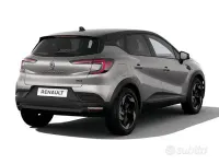 Nuova Renault Captur Evolution 160 CV (117 kW) 2026 Grigio SUV