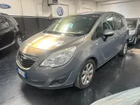 Usata Opel Meriva 101 CV (74 kW) 2011 Grigio Monovolume