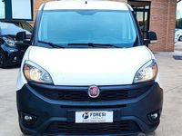 Usata Fiat Doblò Lounge 120 CV (88 kW) 2021 Bianco Monovolume
