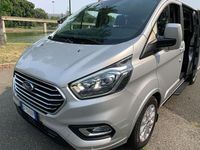 Usata Ford Tourneo Titanium 185 CV (136 kW) 2021 Grigio Monovolume