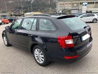 Usata Skoda Octavia Executive 105 CV (77 kW) 2014 Nero Utilitaria