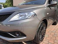 Usata Lancia Ypsilon S 69 CV (50 kW) 2018 Utilitaria