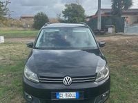 Begagnad VW Touran 102 HK (75 kW) 2014 Svart Minibuss