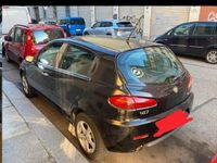 Usata Alfa Romeo 147 105 CV (77 kW) 2009 Nero Utilitaria