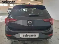 Usata VW Polo R-line 95 CV (69 kW) 2023 2t nero perlato Utilitaria