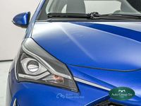 Usata Toyota Yaris Hybrid Active 73 CV (53 kW) 2019 Blu Berlina