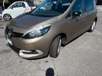 Usata Renault Scénic LIMITED 110 CV (80 kW) 2016 Monovolume