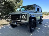 Usata Land Rover Defender SE 122 CV (89 kW) 2010 Argento Station wagon