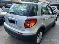 Usata Fiat Sedici Dynamic 107 CV (78 kW) 2010 Grigio SUV