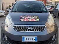 Usata Kia Venga 90 CV (66 kW) 2010 Grigio Utilitaria