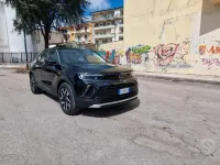 Usata Opel Mokka Elegance 101 CV (74 kW) 2022 Nero SUV