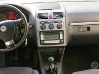 Usata VW Touran 2008 Grigio Monovolume