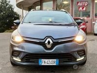 Usata Renault Clio GrandTour 90 CV (66 kW) 2018 Verde Station wagon