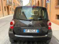 Usata Renault Modus 75 CV (55 kW) 2006 Nero Monovolume