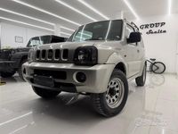 Usata Suzuki Jimny 86 CV (63 kW) 2005 Grigio SUV