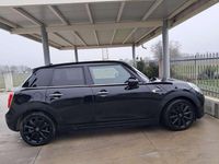 Usata Mini Cooper D Seven 116 CV (85 kW) 2017 Nero Utilitaria