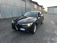 Usata Alfa Romeo Stelvio Executive 210 CV (154 kW) 2018 Nero SUV