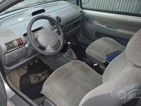 Usata Renault Twingo Expression 74 CV (54 kW) 2003 Grigio Utilitaria