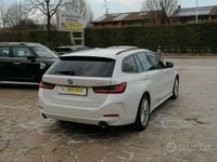 Usata BMW 318 Advantage 150 CV (110 kW) 2022 Bianco Station wagon