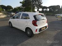 Usata Kia Picanto X-Line 65 CV (47 kW) 2022 Bianco Utilitaria